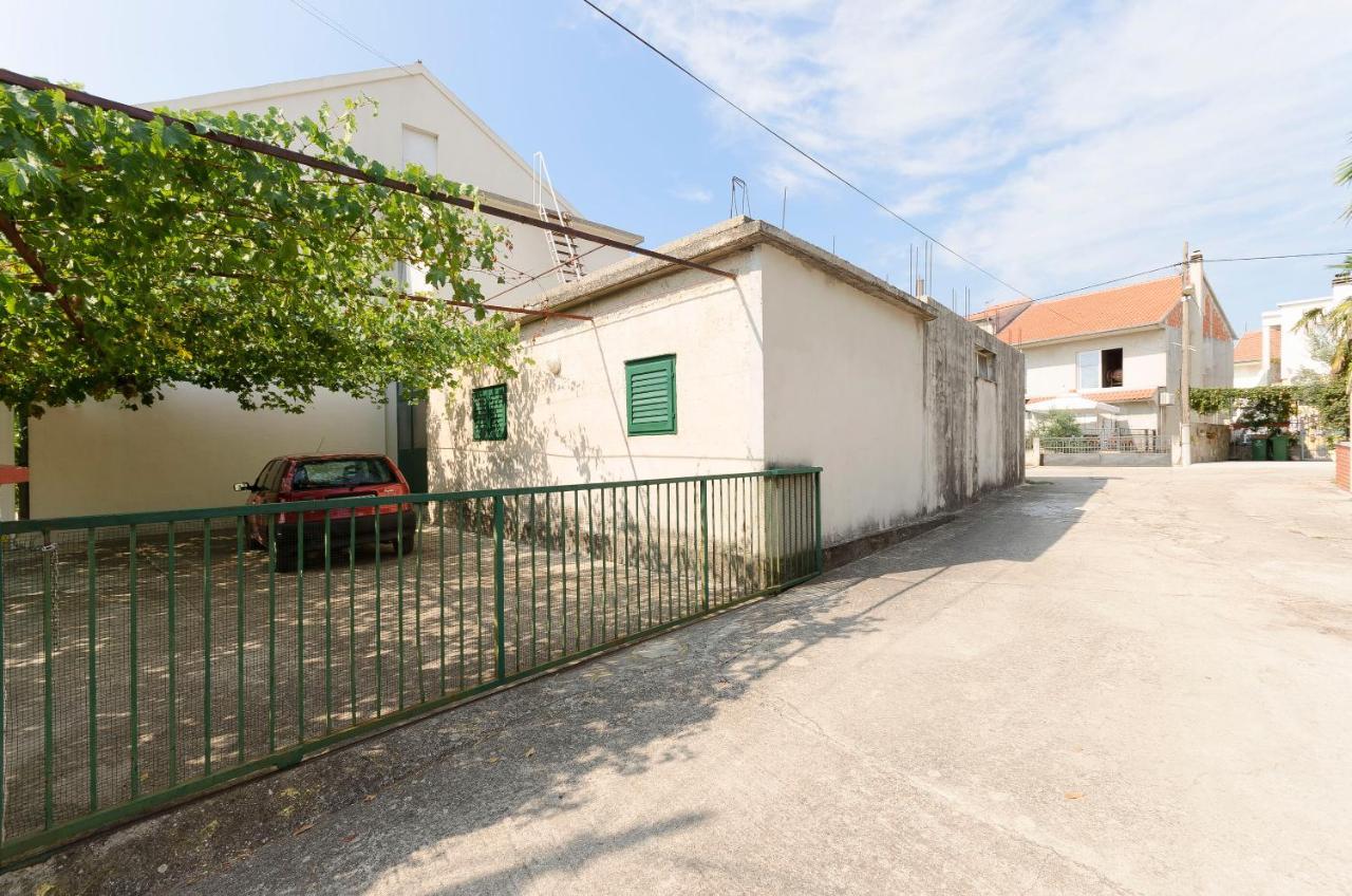 Rooms Dejana Vodice Esterno foto