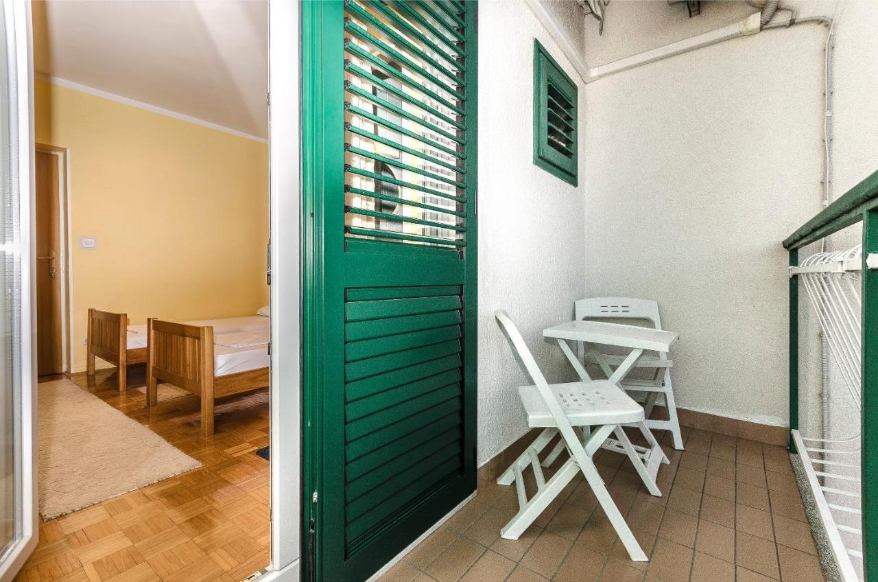 Rooms Dejana Vodice Esterno foto