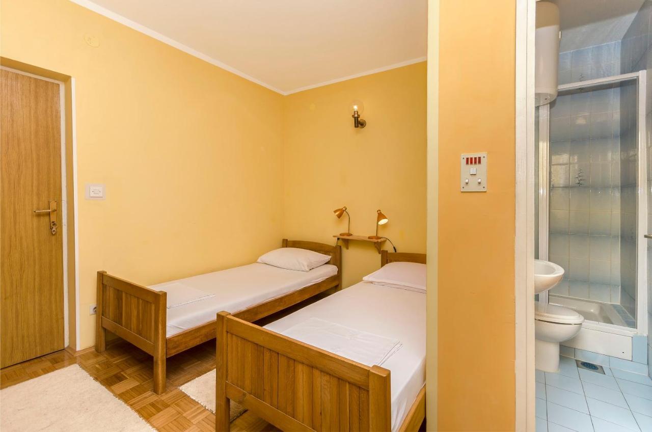 Rooms Dejana Vodice Esterno foto